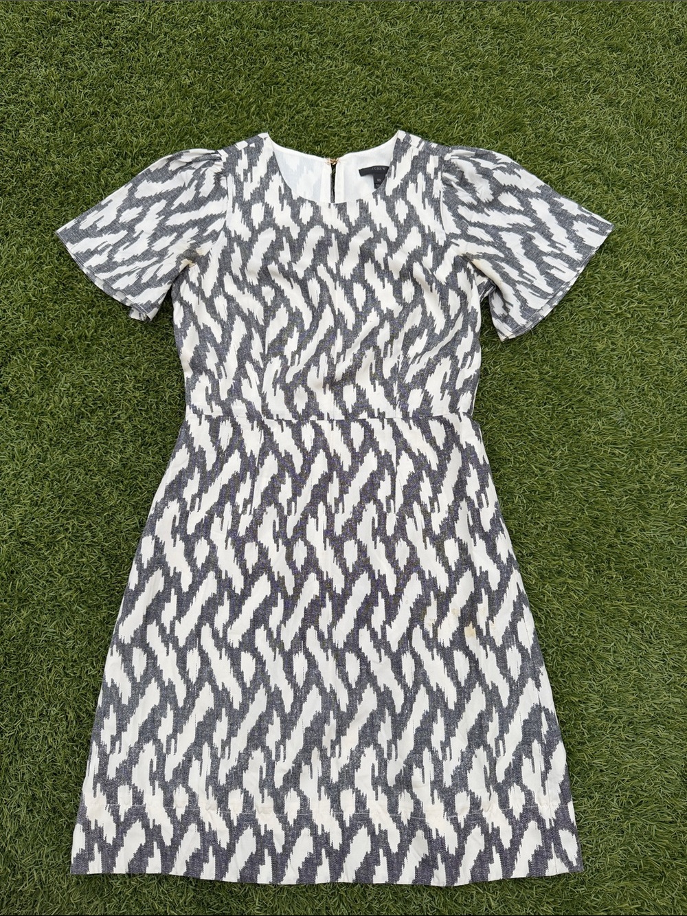 J. Crew White & Gray Short-Sleeve Patterned Midi Dress